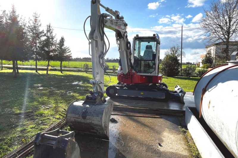 OmecoHub - Immagine TAKEUCHI TB257FR